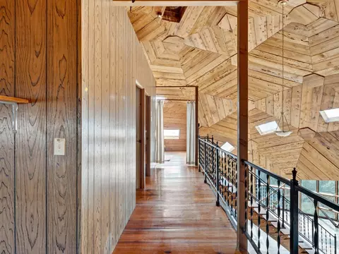 Entry Way - 2333 Guntley Rd, Philo, CA 95466 photo 3 of 3