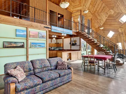 Living - 2333 Guntley Rd, Philo, CA 95466 photo 2 of 5