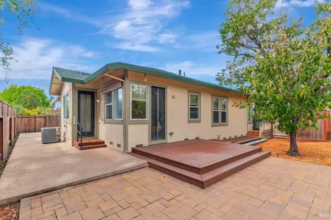 1101 Rochioli Dr, Windsor, CA 95492 photo 12