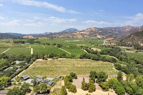 1090 Bale Ln, Calistoga, CA 94515
