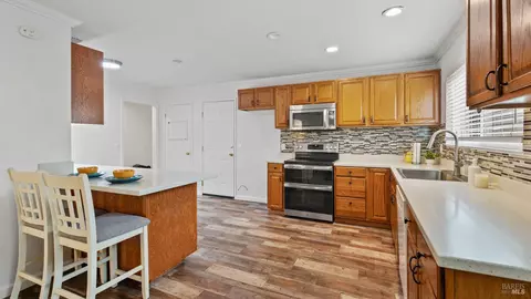 Kitchen - 259 Bowline Dr, Vacaville, CA 95687 photo 1 of 5