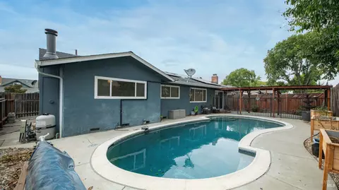 Exterior - 259 Bowline Dr, Vacaville, CA 95687 photo 10 of 10