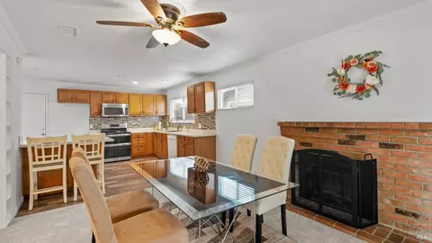 Dining - 259 Bowline Dr, Vacaville, CA 95687 photo 2 of 4
