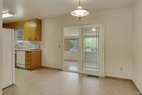 311 Dechene Ave, Sonoma, CA 95476 photo 10
