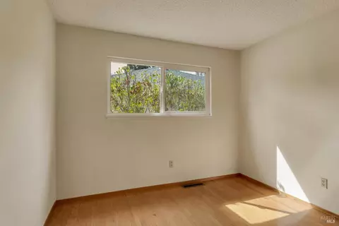 311 Dechene Ave, Sonoma, CA 95476 photo 21