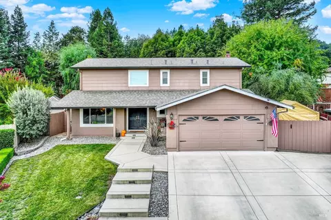 3521 Twin Oaks Ct, Napa, CA 94558