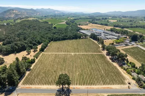 79 Zinfandel Ln, Saint Helena, CA 94574