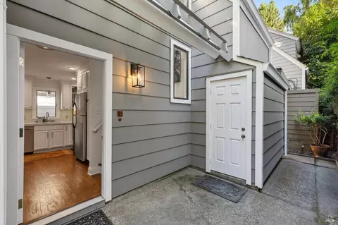 Exterior - 236 Miller Ave #B, Mill Valley, CA 94941 photo 1 of 8