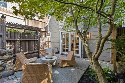 Exterior - 236 Miller Ave #B, Mill Valley, CA 94941 photo 4 of 8