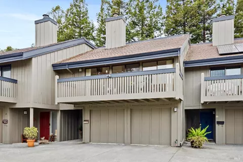 64 Blackstone Dr, San Rafael, CA 94903
