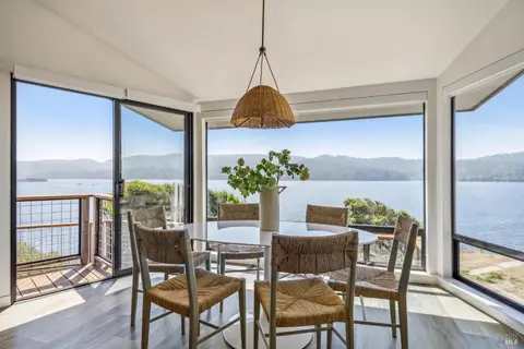 Dining - 17523 Highway 1, Marshall, CA 94940 photo 2 of 3