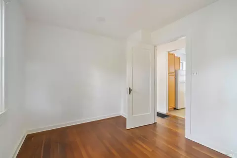 Bedroom - 32 Mountain View Ave, Mill Valley, CA 94941 photo 3 of 3