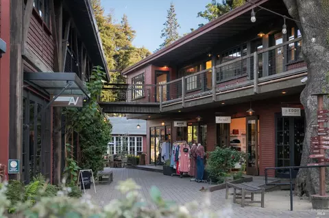 Exterior - 32 Mountain View Ave, Mill Valley, CA 94941 photo 10 of 11