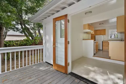 Exterior - 32 Mountain View Ave, Mill Valley, CA 94941 photo 1 of 11