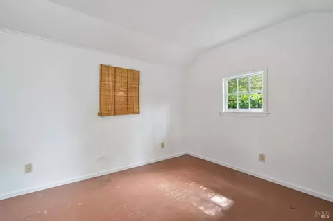 Bedroom - 32 Mountain View Ave, Mill Valley, CA 94941 photo 1 of 3