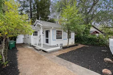 32 Mountain View Ave, Mill Valley, CA 94941