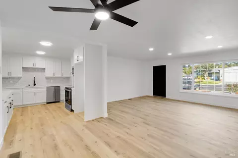 825 Brookwood Ave, Vallejo, CA 94591 photo 12
