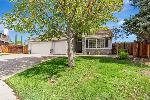 2827 Heather Heights Ct, Antioch, CA 94531
