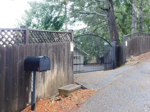 25922 Tucker Ln, Willits, CA 95490 photo 2