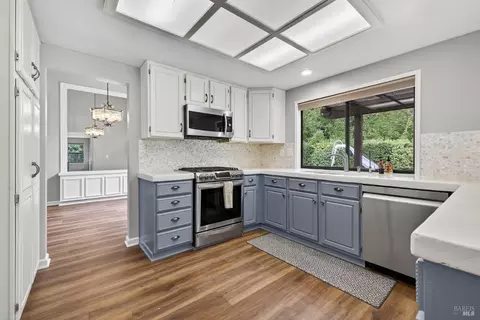 Kitchen - 213 Partridge Ct, Windsor, CA 95492 photo 3 of 5