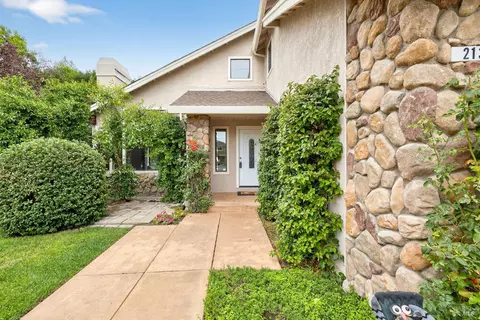 Exterior - 213 Partridge Ct, Windsor, CA 95492 photo 1 of 17
