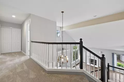 Entry Way - 213 Partridge Ct, Windsor, CA 95492 photo 4 of 4