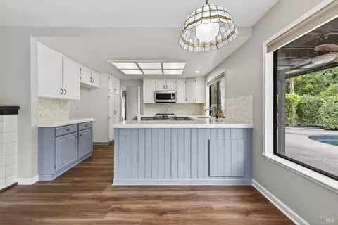Kitchen - 213 Partridge Ct, Windsor, CA 95492 photo 1 of 5