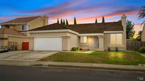 Exterior - 654 Fox Pointe Rd, Vacaville, CA 95687 photo 2 of 9