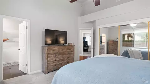 Bedroom - 654 Fox Pointe Rd, Vacaville, CA 95687 photo 3 of 3