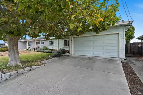 Exterior - 2830 Gillet Ave, Concord, CA 94520 photo 2 of 6