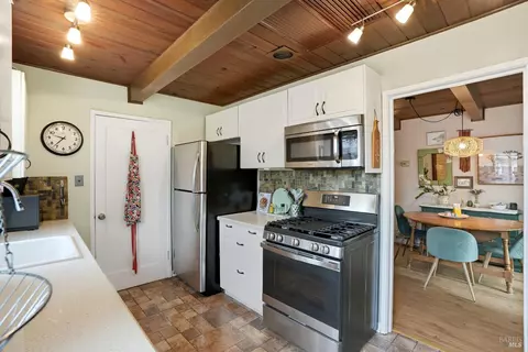 Kitchen - 2830 Gillet Ave, Concord, CA 94520 photo 2 of 3