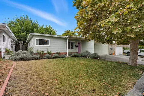 2830 Gillet Ave, Concord, CA 94520