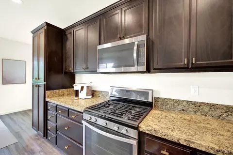 Kitchen - 1320 Cornell Dr, Dixon, CA 95620 photo 7 of 8