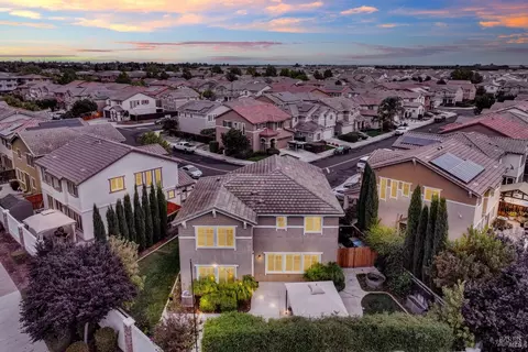 View/Area - 1320 Cornell Dr, Dixon, CA 95620 photo 9 of 9