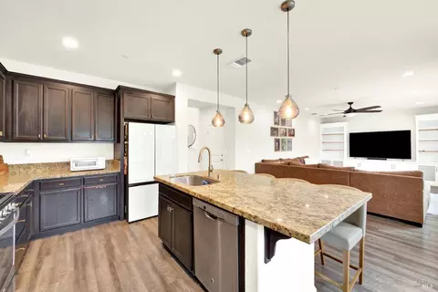 Kitchen - 1320 Cornell Dr, Dixon, CA 95620 photo 5 of 8