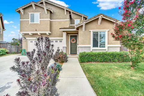 Exterior - 1320 Cornell Dr, Dixon, CA 95620 photo 11 of 23