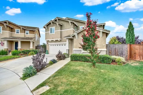 Exterior - 1320 Cornell Dr, Dixon, CA 95620 photo 5 of 23