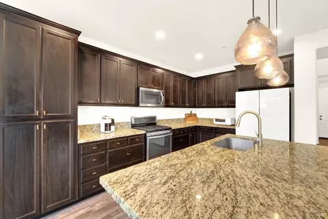 Kitchen - 1320 Cornell Dr, Dixon, CA 95620 photo 3 of 8