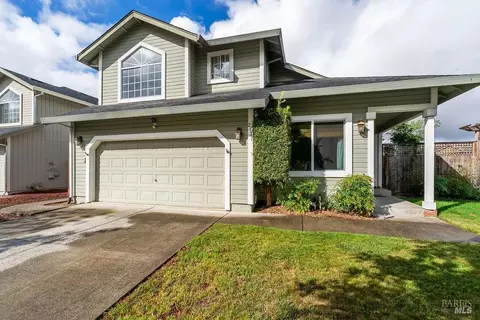 2137 Avilar Pl, Santa Rosa, CA 95403