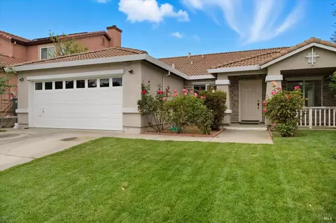 Exterior - 5109 Zinfandel Ln, Vallejo, CA 94591 photo 2 of 3