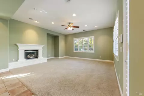 Living - 1187 Ingram Dr, Sonoma, CA 95476 photo 4 of 5