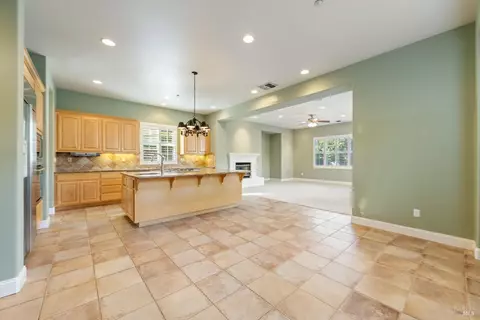 Living - 1187 Ingram Dr, Sonoma, CA 95476 photo 2 of 5