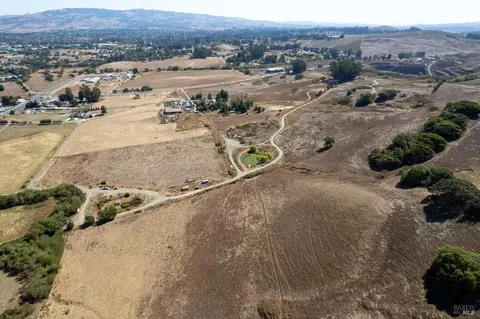 7080 Gravenstein Hwy, Cotati, CA 94931 photo 2
