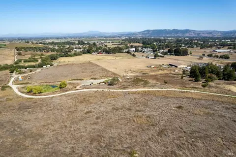 7080 Gravenstein Hwy, Cotati, CA 94931 photo 3