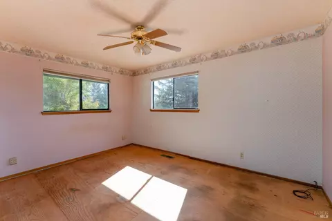 20201 Manzanita Dr, Willits, CA 95490 photo 13
