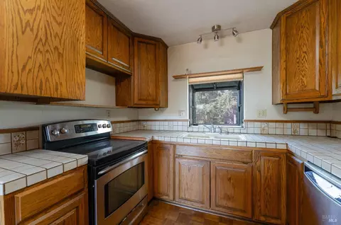 20201 Manzanita Dr, Willits, CA 95490 photo 6