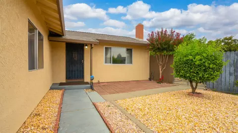 Exterior - 1116 Gannet Ct, Fairfield, CA 94533 photo 1 of 15