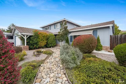 Exterior - 178 Fleet St, Vallejo, CA 94591 photo 2 of 11
