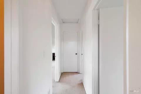 Entry Way - 178 Fleet St, Vallejo, CA 94591 photo 5 of 5