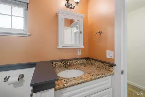 Bath - 178 Fleet St, Vallejo, CA 94591 photo 2 of 6